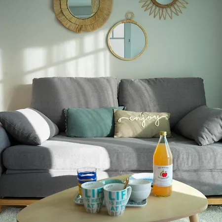 Neuf, Avec Terrasse, Parking Et Ascenseur *